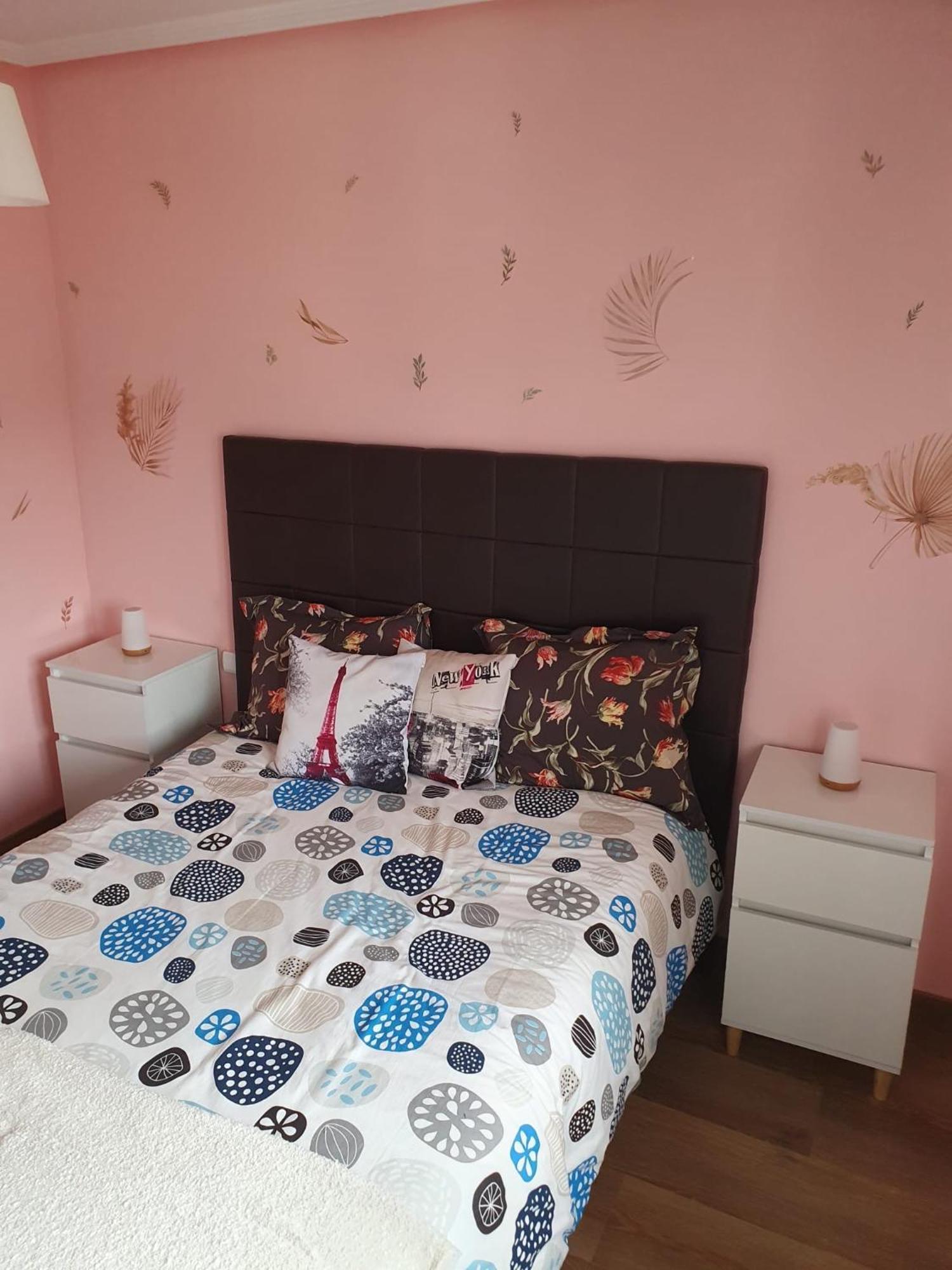 Vistas Monte Naranco Apartamento Con Parking 5Euros Al Dia Oviedo Zewnętrze zdjęcie